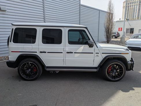 Used 2024 Mercedes-Benz G 63 AMG 4MATIC image 2