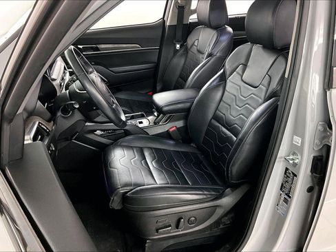 Used 2022 Kia Telluride SX w/ SX Prestige Package image 21