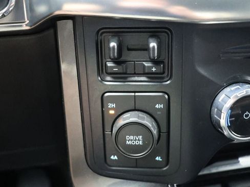 Used 2023 Ford F150 Lariat w/ Equipment Group 502A High image 31