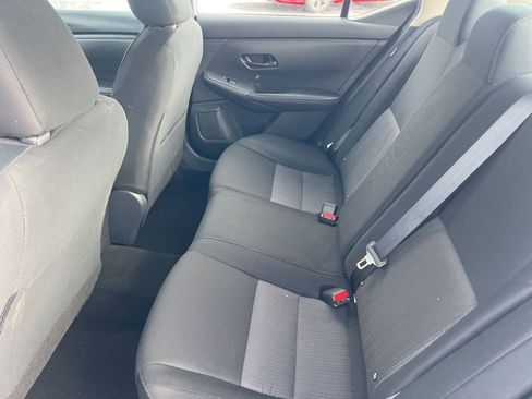 Certified 2024 Nissan Sentra SV image 9