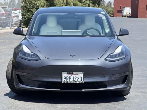Used 2022 Tesla Model 3 RWD image 7