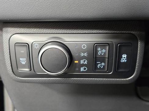 Used 2024 Ford Mustang Mach-E Premium image 34