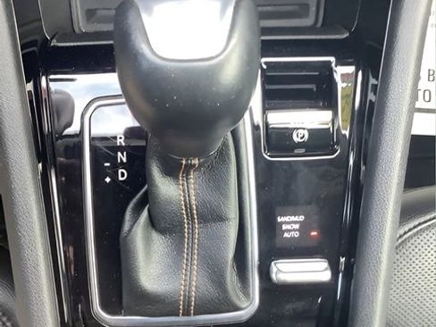 Certified 2022 Jeep Compass Limited w/ Elite Group image 22