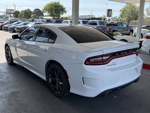 Used 2019 Dodge Charger GT RWD image 6