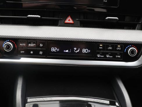 Used 2023 Kia Sportage LX image 22