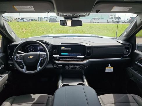 New 2026 Chevrolet Silverado 3500 LT w/ Safety Package AWD/4WD image 20