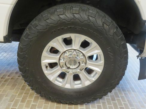Used 2020 Ford F250 XL w/ STX Appearance Package AWD/4WD image 10