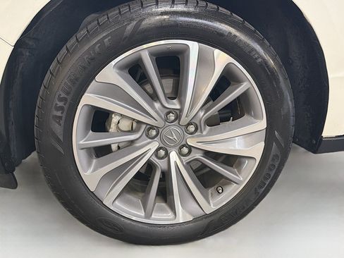 Used 2017 Acura MDX SH-AWD w/ Technology Package image 11