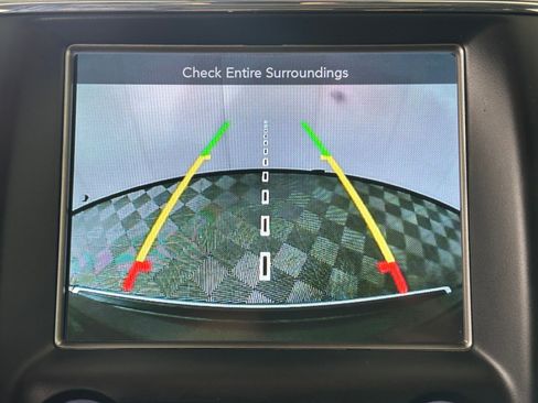 Used 2017 Jeep Grand Cherokee Summit w/ Platinum Series Group image 25