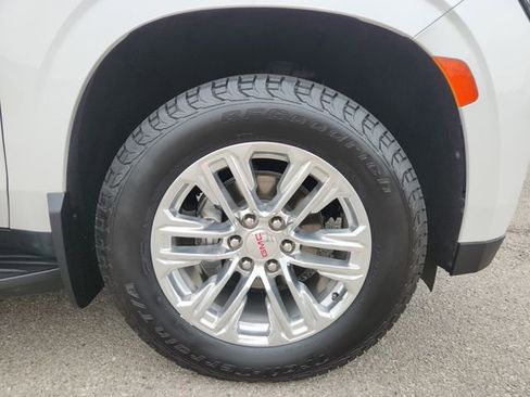 Used 2021 GMC Yukon SLT w/ SLT Premium Package image 23