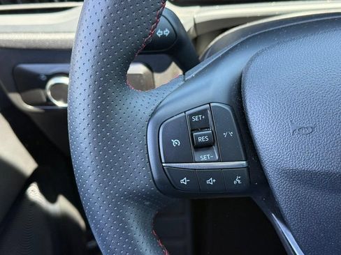 Used 2025 Ford Escape ST-Line FWD image 19