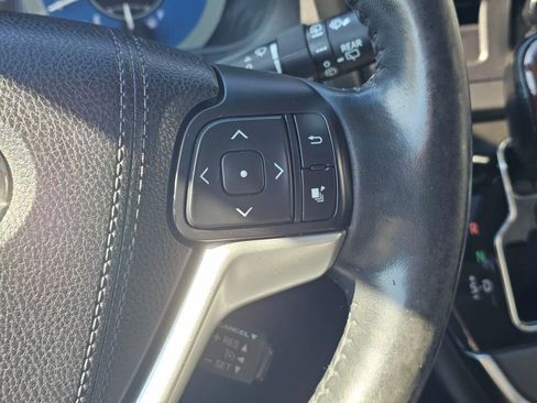 Used 2017 Toyota Sienna Limited Premium AWD/4WD image 28