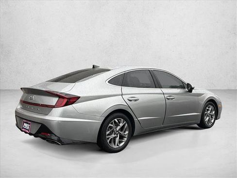 Used 2020 Hyundai Sonata SEL w/ Cargo Package image 5