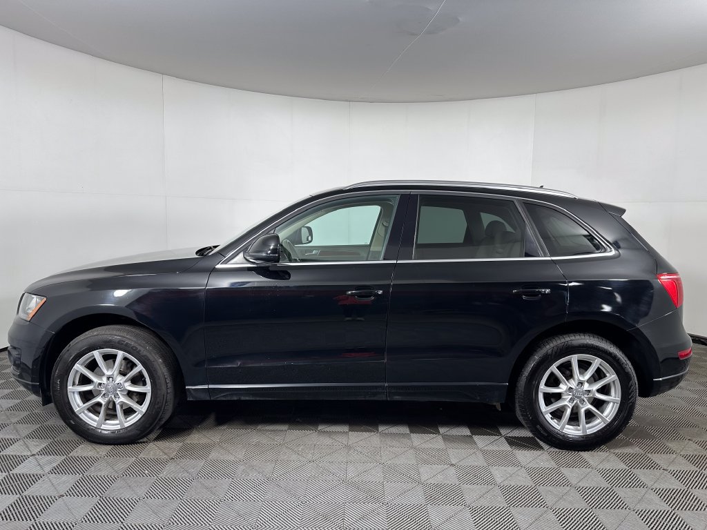 Used 2012 Audi Q5 2.0T Premium AWD/4WD image 2