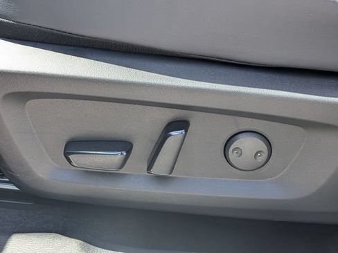 New 2026 Mitsubishi Outlander SE FWD image 21