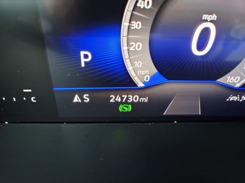 Used 2024 Volkswagen Taos SE image 22