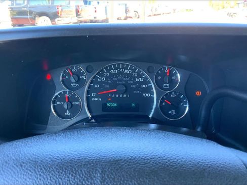 Used 2021 Chevrolet Express 2500 w/ Driver Convenience Package image 20