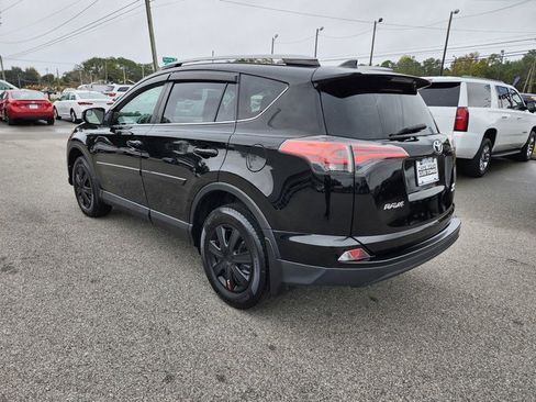 Used 2018 Toyota RAV4 LE w/ All Weather Liner Package image 5