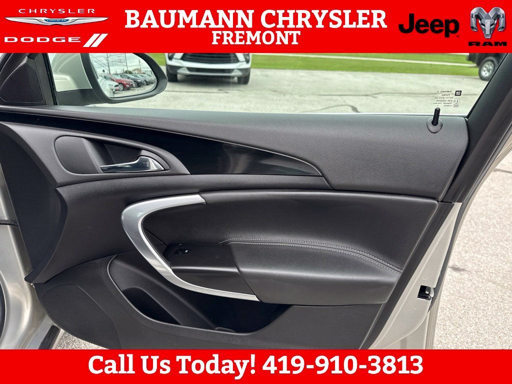 Used 2011 Buick Regal CXL w/ RL2 Preferred Equipment Group FWD image 19