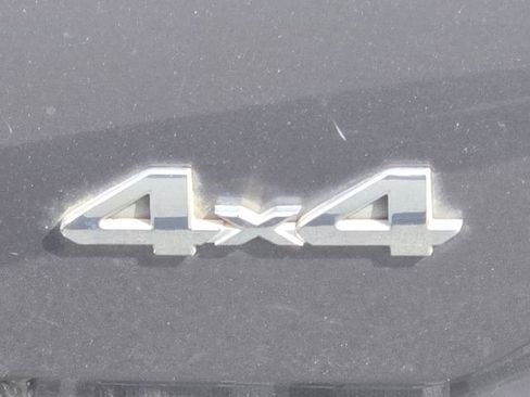 Used 2022 Toyota Tacoma SR AWD/4WD image 7