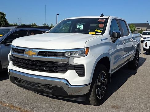 Used 2023 Chevrolet Silverado 1500 LT AWD/4WD image 1