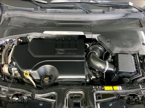 Used 2020 Land Rover Discovery Sport SE R-Dynamic AWD/4WD image 9