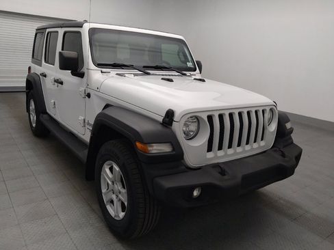 Used 2018 Jeep Wrangler Unlimited Sport S AWD/4WD image 13
