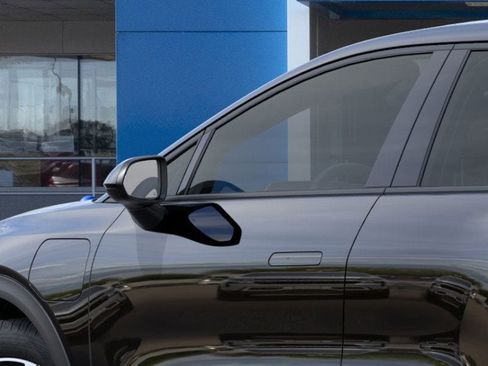 New 2026 Chevrolet Equinox EV LT image 37