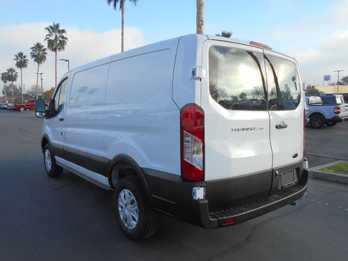Used 2025 Ford Transit 250 Low Roof w/ Exterior Upgrade Package RWD image 8
