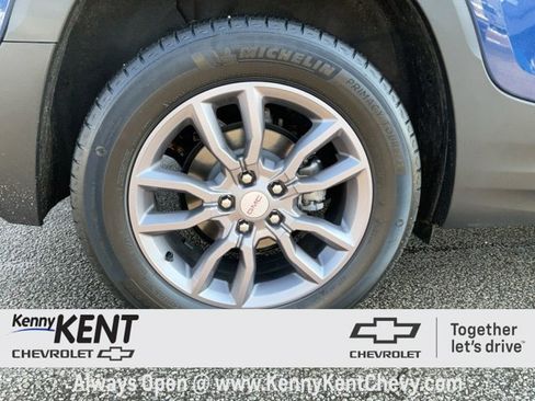 Used 2023 GMC Terrain SLT w/ LPO, Floor Liner Package image 10