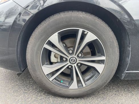 Used 2023 Nissan Sentra SV image 15