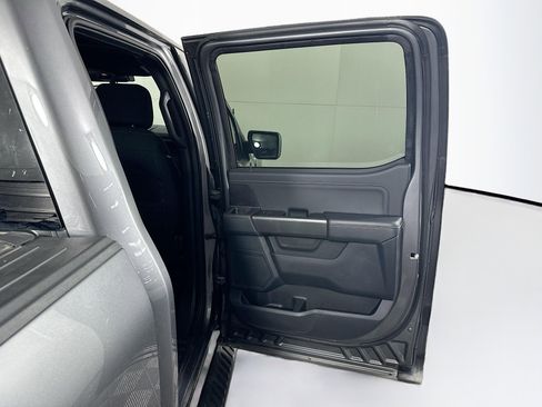 Used 2022 Ford F150 XLT w/ Equipment Group 301A Mid image 31