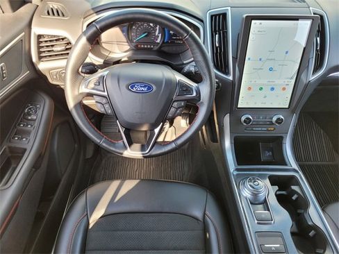 Used 2021 Ford Edge ST-Line image 13