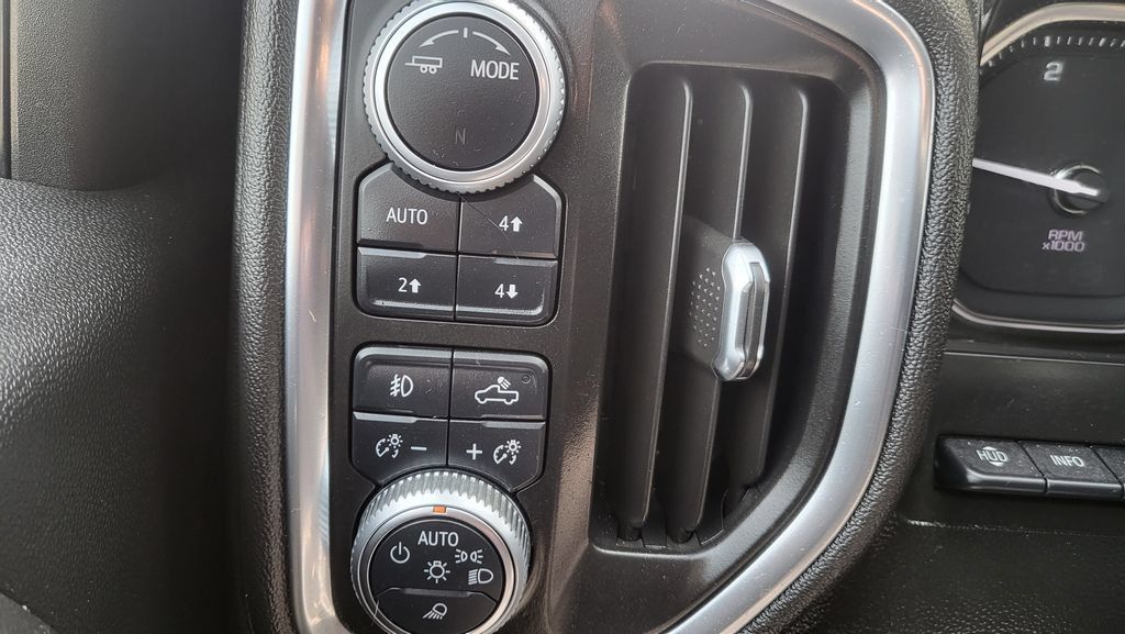Used 2020 GMC Sierra 2500 Denali w/ Denali Ultimate Package AWD/4WD image 32