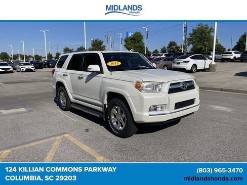 Used 2013 Toyota 4Runner SR5 w/ Convenience Pkg RWD image 1