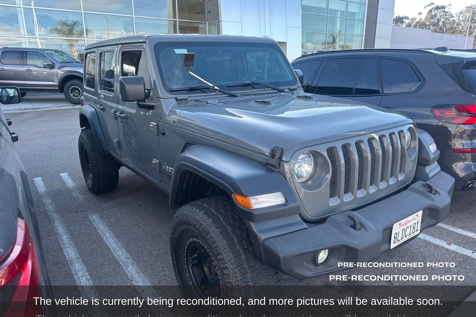 Used 2019 Jeep Wrangler Unlimited Sport S AWD/4WD image 2