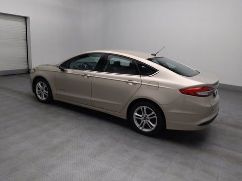 Used 2018 Ford Fusion S image 3