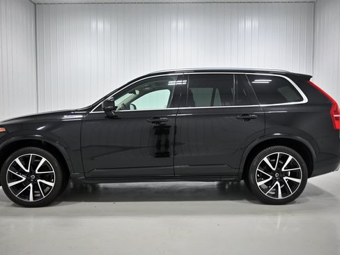Used 2021 Volvo XC90 T6 Momentum w/ Advanced Package AWD/4WD image 26