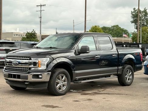 Used 2020 Ford F150 XLT w/ Equipment Group 302A Luxury AWD/4WD image 40