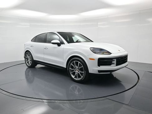 New 2026 Porsche Cayenne Coupe image 32