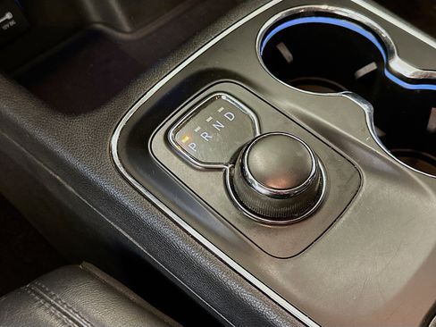 Used 2014 Dodge Durango Limited w/ Premium Group AWD/4WD image 25