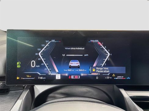 Certified 2026 BMW 530i xDrive w/ M Sport Package AWD/4WD image 8