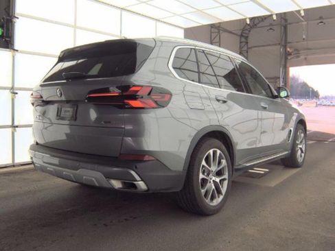 Used 2026 BMW X5 xDrive40i image 3