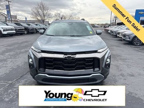 New 2026 Chevrolet Equinox ACTIV w/ Convenience Package III AWD/4WD image 2