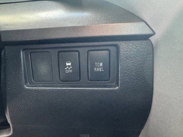Used 2015 Toyota Tundra SR5 w/ SR5 Upgrade Package RWD image 34