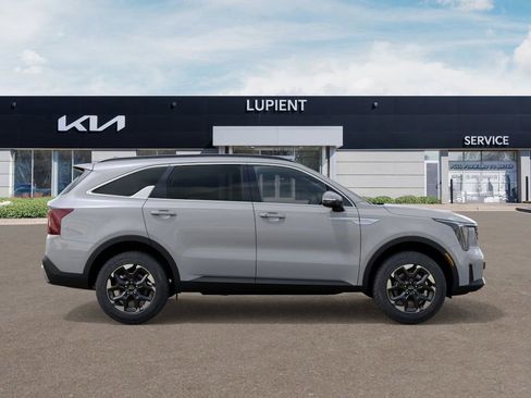 New 2026 Kia Sorento S image 10