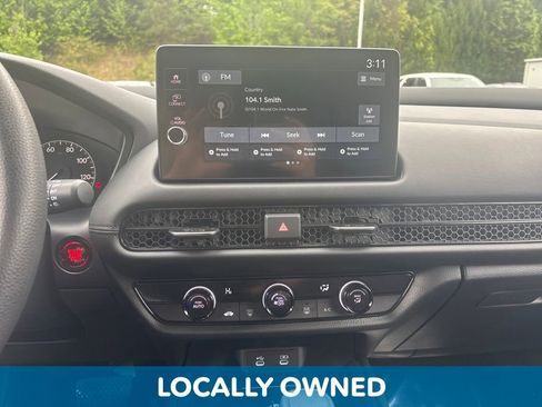 Certified 2026 Honda HR-V LX image 6