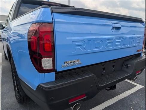 Certified 2025 Honda Ridgeline TrailSport+ image 19