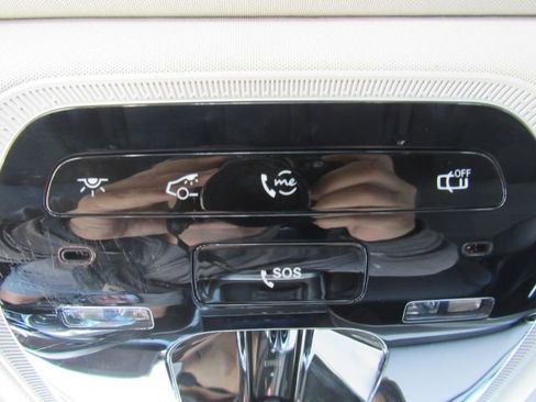 Used 2022 Mercedes-Benz C 300 Sedan image 52