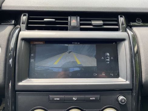 Used 2019 Land Rover Discovery SE AWD/4WD image 26